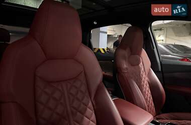 Внедорожник / Кроссовер Audi SQ7 2023 в 