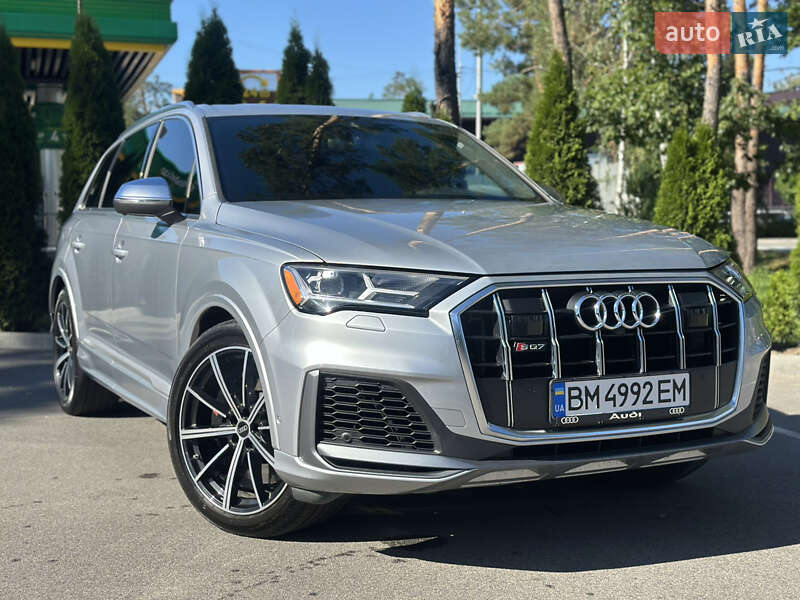 Внедорожник / Кроссовер Audi SQ7 2022 в Киеве