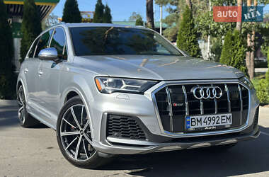 Внедорожник / Кроссовер Audi SQ7 2022 в 