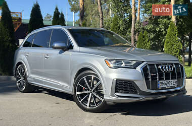 Внедорожник / Кроссовер Audi SQ7 2022 в 
