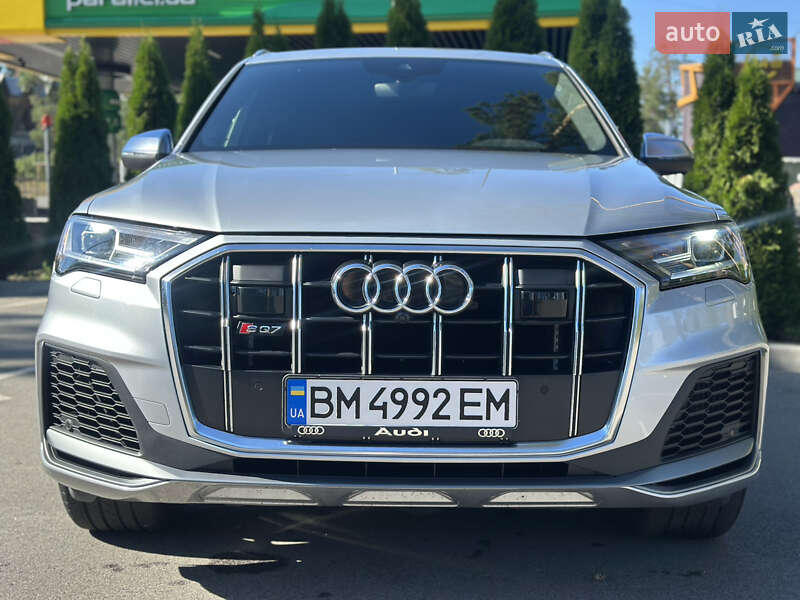 Внедорожник / Кроссовер Audi SQ7 2022 в Киеве