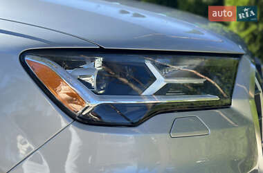 Внедорожник / Кроссовер Audi SQ7 2022 в 