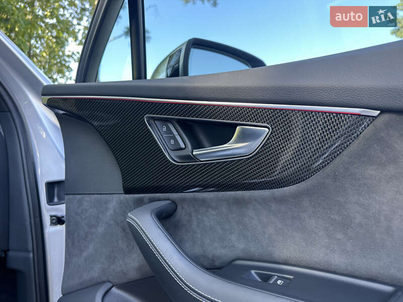 Внедорожник / Кроссовер Audi SQ7 2022 в Киеве