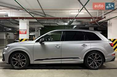 Внедорожник / Кроссовер Audi SQ7 2020 в 