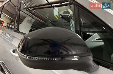 Внедорожник / Кроссовер Audi SQ7 2020 в 