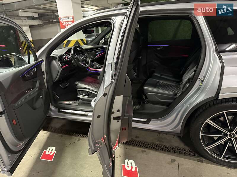 Внедорожник / Кроссовер Audi SQ7 2020 в Киеве