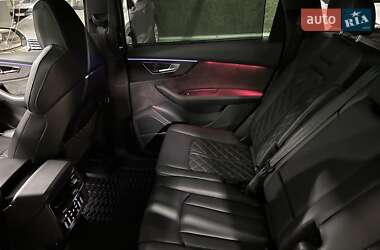 Внедорожник / Кроссовер Audi SQ7 2020 в 