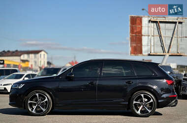 Внедорожник / Кроссовер Audi SQ7 2021 в 