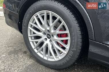 Внедорожник / Кроссовер Audi SQ7 2020 в 