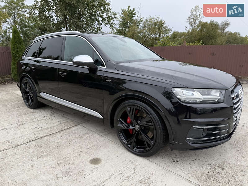 Внедорожник / Кроссовер Audi SQ7 2016 в 
