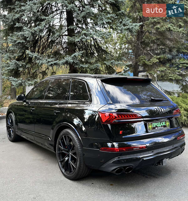 Внедорожник / Кроссовер Audi SQ7 2022 в Днепре