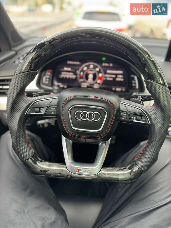 Внедорожник / Кроссовер Audi SQ7 2018 в Днепре