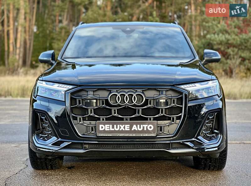 Внедорожник / Кроссовер Audi SQ7 2024 в Киеве
