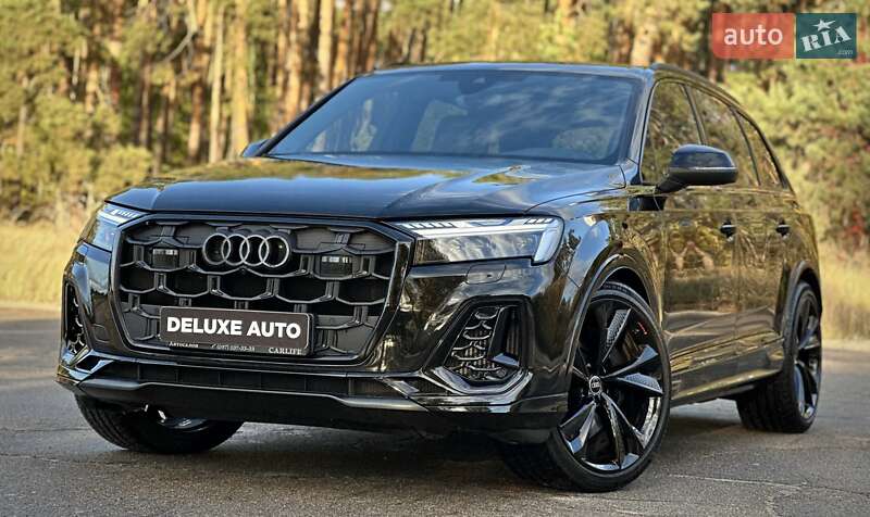 Внедорожник / Кроссовер Audi SQ7 2024 в Киеве