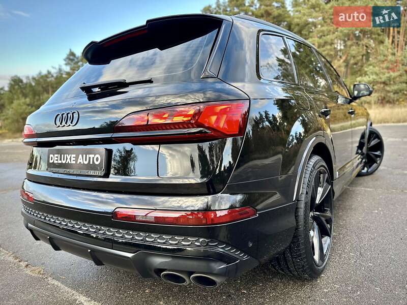 Внедорожник / Кроссовер Audi SQ7 2024 в Киеве