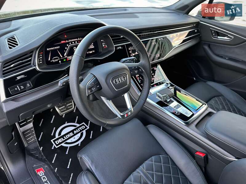 Внедорожник / Кроссовер Audi SQ7 2024 в Киеве