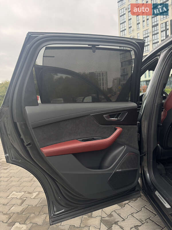 Внедорожник / Кроссовер Audi SQ7 2023 в Львове фото 18 Внедорожник / Кроссовер Audi SQ7 2023 в Львове