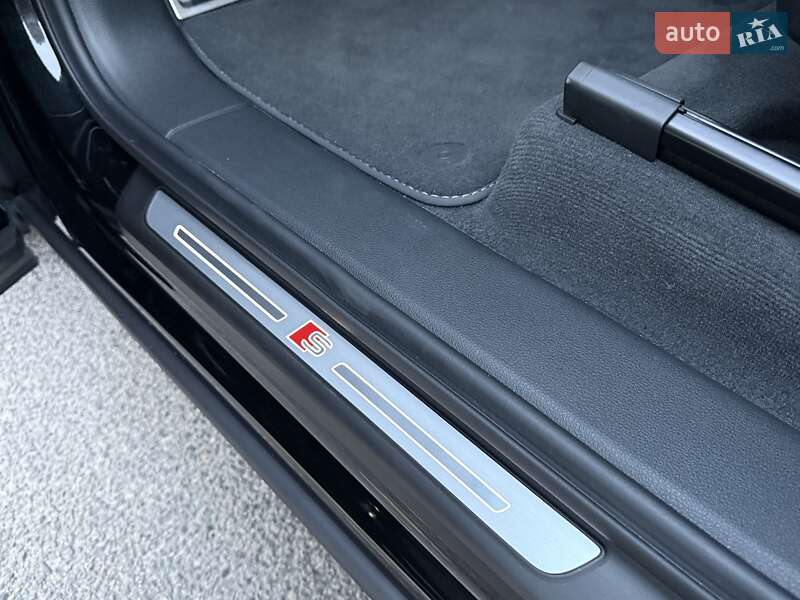 Позашляховик / Кросовер Audi SQ7 2024 в Дніпрі фото 39 Позашляховик / Кросовер Audi SQ7 2024 в Дніпрі