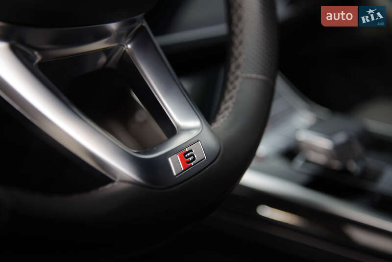 Внедорожник / Кроссовер Audi SQ7 2020 в Львове