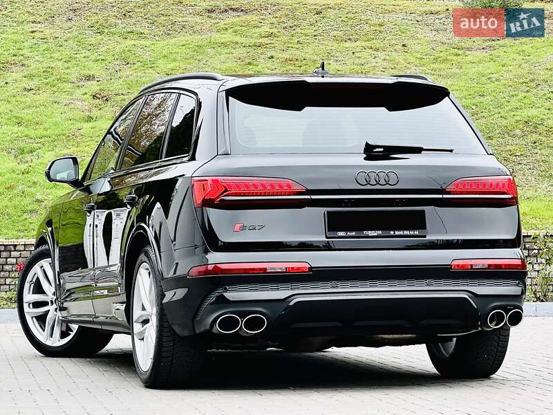 Позашляховик / Кросовер Audi SQ7 2019 в Дніпрі