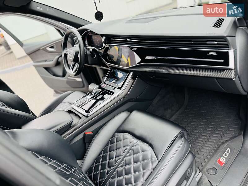 Позашляховик / Кросовер Audi SQ7 2019 в Дніпрі