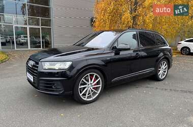 Внедорожник / Кроссовер Audi SQ7 2017 в Киеве