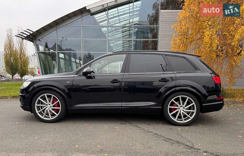 Позашляховик / Кросовер Audi SQ7 2017 в Києві фото 27 Позашляховик / Кросовер Audi SQ7 2017 в Києві