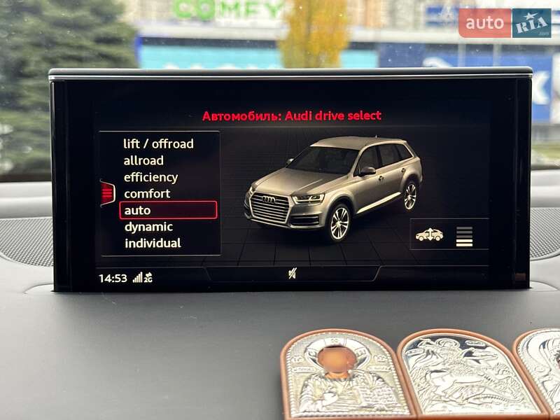 Позашляховик / Кросовер Audi SQ7 2017 в Києві фото 63 Позашляховик / Кросовер Audi SQ7 2017 в Києві
