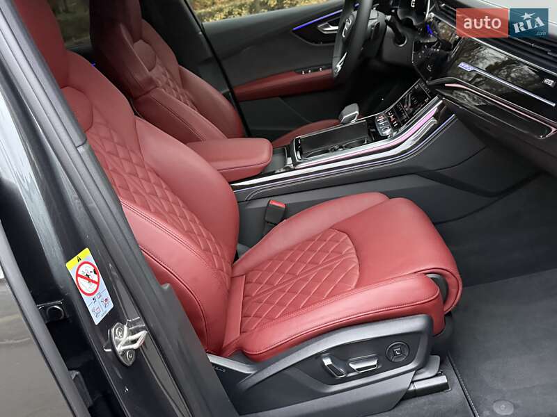 Позашляховик / Кросовер Audi SQ7 2024 в Києві
