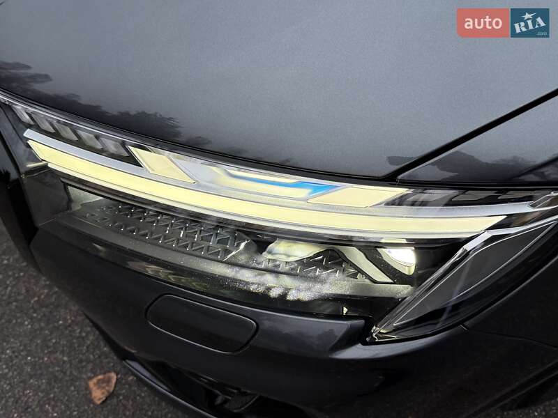 Позашляховик / Кросовер Audi SQ7 2024 в Києві