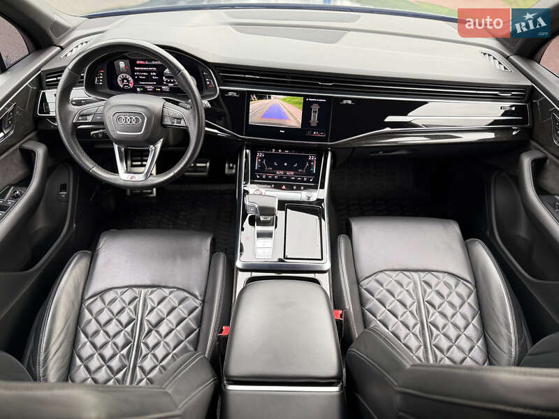 Позашляховик / Кросовер Audi SQ7 2021 в Києві