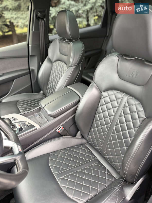 Позашляховик / Кросовер Audi SQ7 2018 в Дніпрі фото 24 Позашляховик / Кросовер Audi SQ7 2018 в Дніпрі