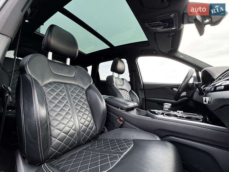 Внедорожник / Кроссовер Audi SQ7 2018 в Черновцах фото 30 Внедорожник / Кроссовер Audi SQ7 2018 в Черновцах