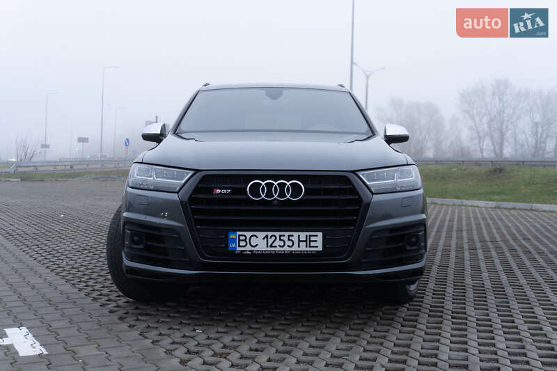 Позашляховик / Кросовер Audi SQ7 2018 в Львові