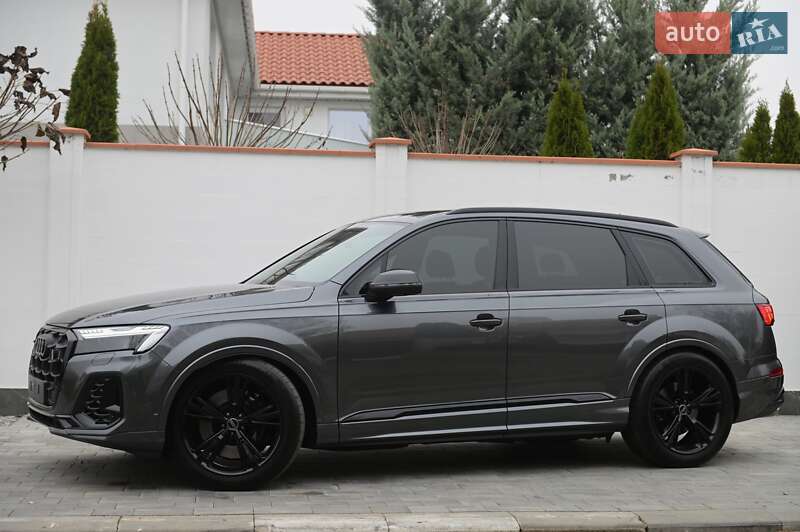 Внедорожник / Кроссовер Audi SQ7 2024 в Одессе