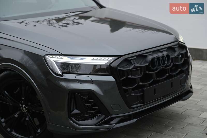 Внедорожник / Кроссовер Audi SQ7 2024 в Одессе