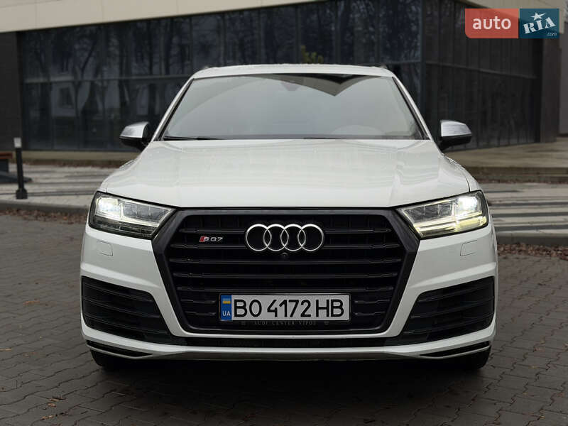 Внедорожник / Кроссовер Audi SQ7 2017 в Киеве фото 3 Внедорожник / Кроссовер Audi SQ7 2017 в Киеве