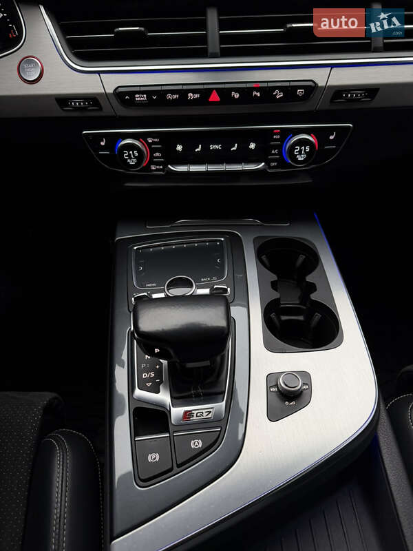 Внедорожник / Кроссовер Audi SQ7 2017 в Киеве фото 48 Внедорожник / Кроссовер Audi SQ7 2017 в Киеве