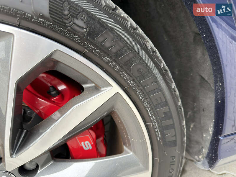 Внедорожник / Кроссовер Audi SQ7 2020 в Ивано-Франковске фото 21 Внедорожник / Кроссовер Audi SQ7 2020 в Ивано-Франковске