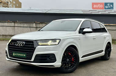 Внедорожник / Кроссовер Audi SQ7 2017 в Киеве