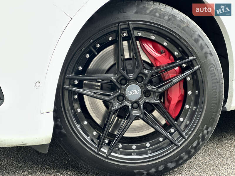 Внедорожник / Кроссовер Audi SQ7 2017 в Киеве фото 15 Внедорожник / Кроссовер Audi SQ7 2017 в Киеве