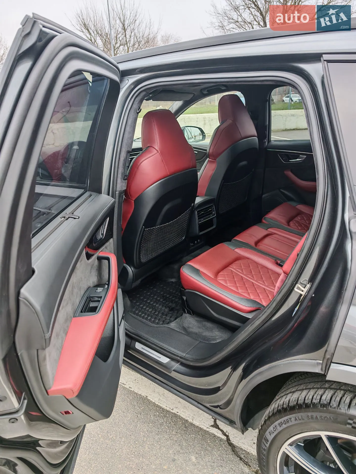 2020 Audi SQ7 - мініатюра 11