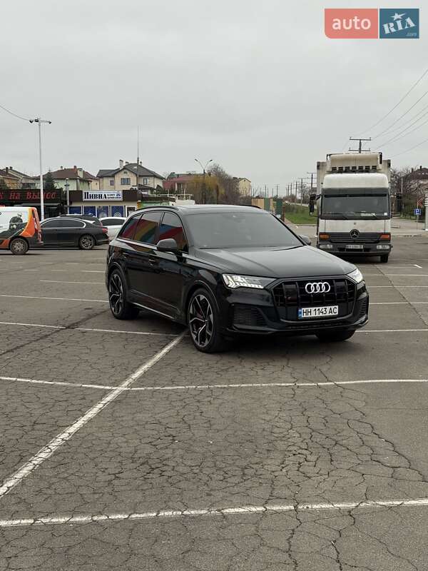 Внедорожник / Кроссовер Audi SQ7 2022 в Одессе фото 8 Внедорожник / Кроссовер Audi SQ7 2022 в Одессе