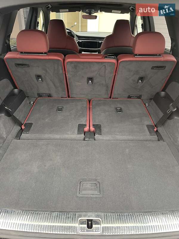 Внедорожник / Кроссовер Audi SQ7 2020 в Киеве фото 14 Внедорожник / Кроссовер Audi SQ7 2020 в Киеве