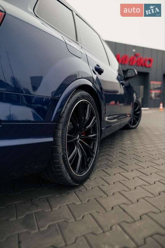 Внедорожник / Кроссовер Audi SQ7 2019 в Кривом Роге