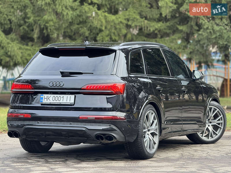 Внедорожник / Кроссовер Audi SQ7 2019 в Ровно