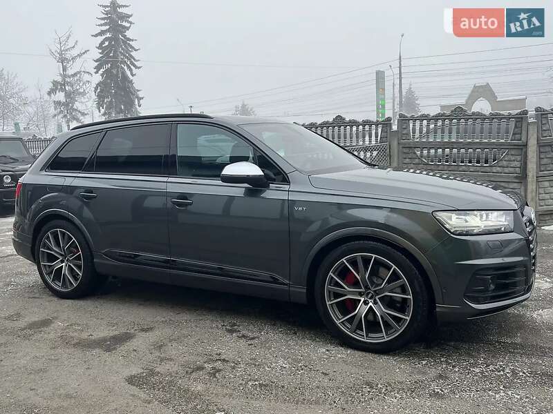 Позашляховик / Кросовер Audi SQ7 2017 в Вінниці