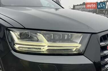 Позашляховик / Кросовер Audi SQ7 2017 в Вінниці