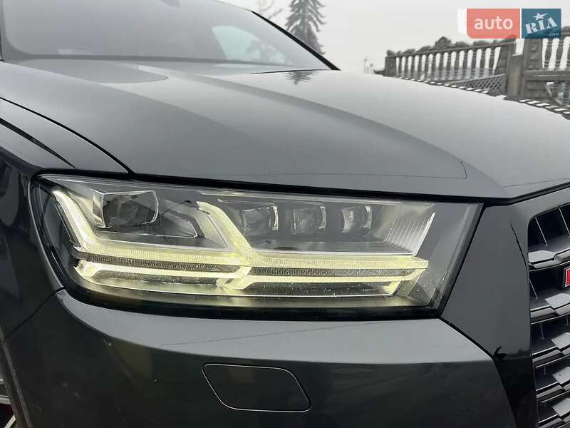 Позашляховик / Кросовер Audi SQ7 2017 в Вінниці