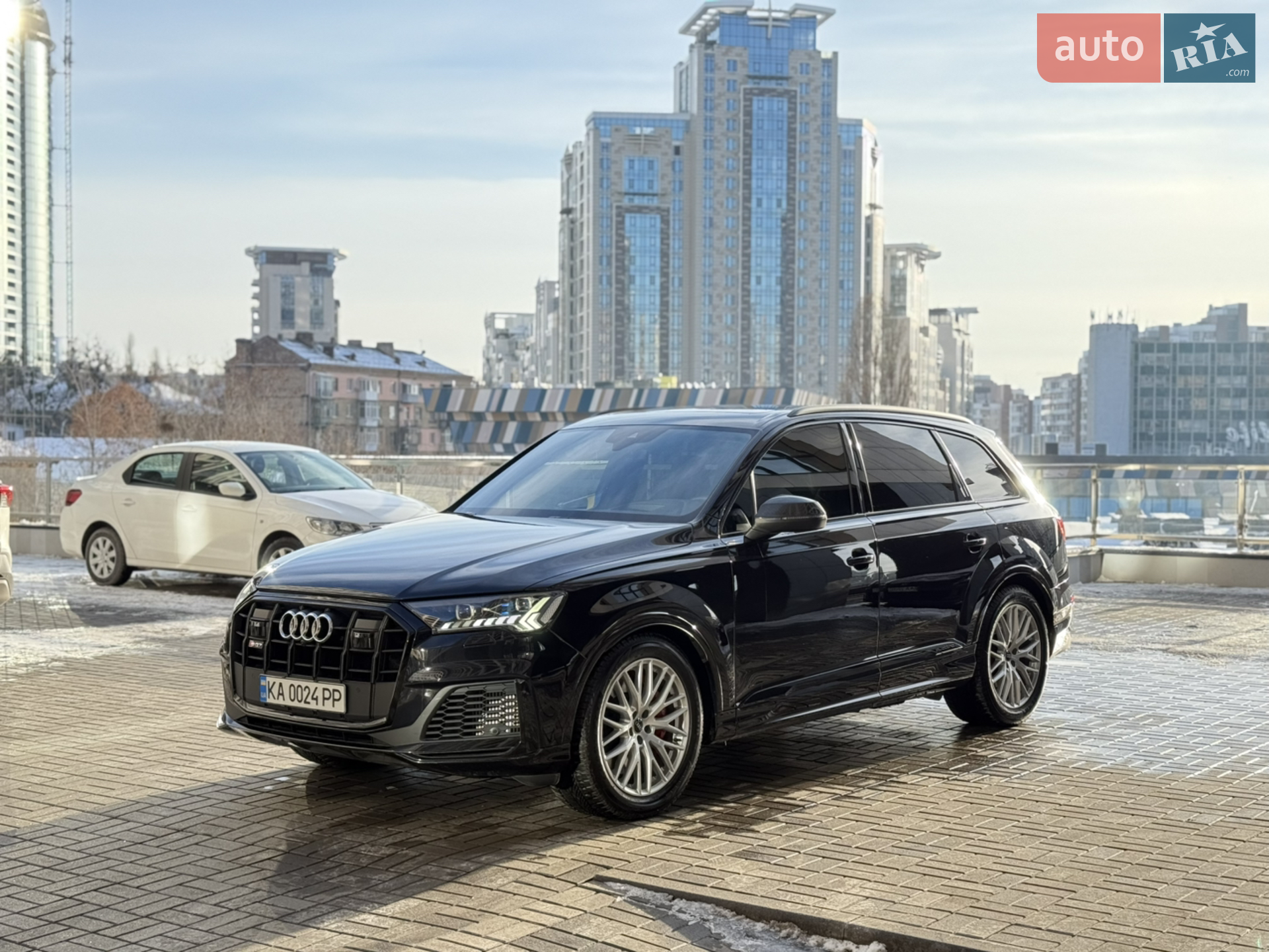 2020 Audi SQ7 - мініатюра 4
